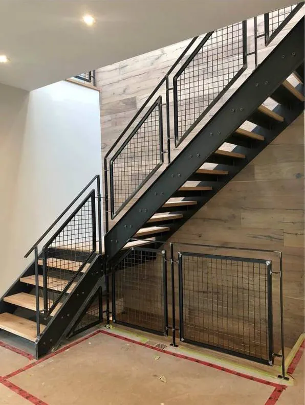 Custom stairs and railings installation in Barrie Ontario